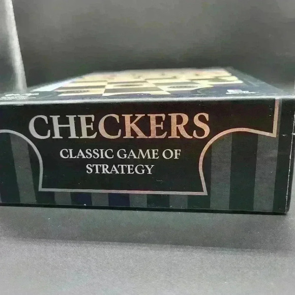 Pip Games Checkers CLASSIC GAME OF STRATEGY (2019 EDITION). NEW Sealed - Picture 6 of 8